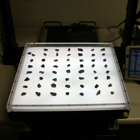 Close-up of the aggregate imaging system table
